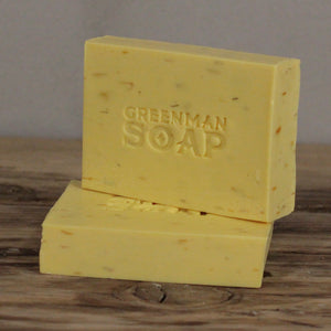 Carrot Seed & Shea Butter Made with carrot seed essential oil and rich Shea Butter, with dried Chamomile petals, this soap has an warm earthy fragrance that may help you relax while nourishing your skin. Hand crafted using only sustainable Palm oil, age-old botanicals and pure aromatic oils, these almost mythical soaps will transform your daily wash into a cleansing ritual to be savoured. SLS and Parabens free.