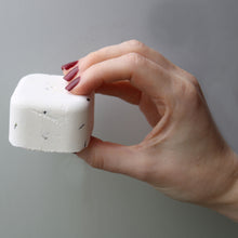 将图片加载到图库查看器，Deep Sleep - Lavender and Mandarin  Just like bath bombs, but for the shower!  Add these gorgeously, essential oil fragranced steamers, to the base of your shower and relax.   You&#39;ll receive 5 of the 80gram Steamer cubes. 