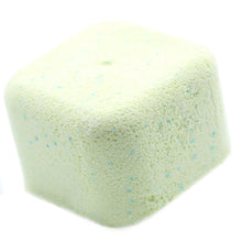 将图片加载到图库查看器，Post-Workout - Grapefruit and Lime  Just like bath bombs, but for the shower!  Add these gorgeously, essential oil fragranced steamers, to the base of your shower and relax.   You&#39;ll receive 5 of the 80gram Steamer cubes. 