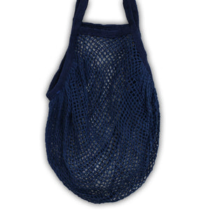 We love our mesh bag! Light and taking up next to no space, it’s an ideal travel essential. It’s great and handy for carrying anything you like, specially shopping, replace those never biodegradable plastic bags. *Sold in single pieces. Picture is for illustration purposes only.